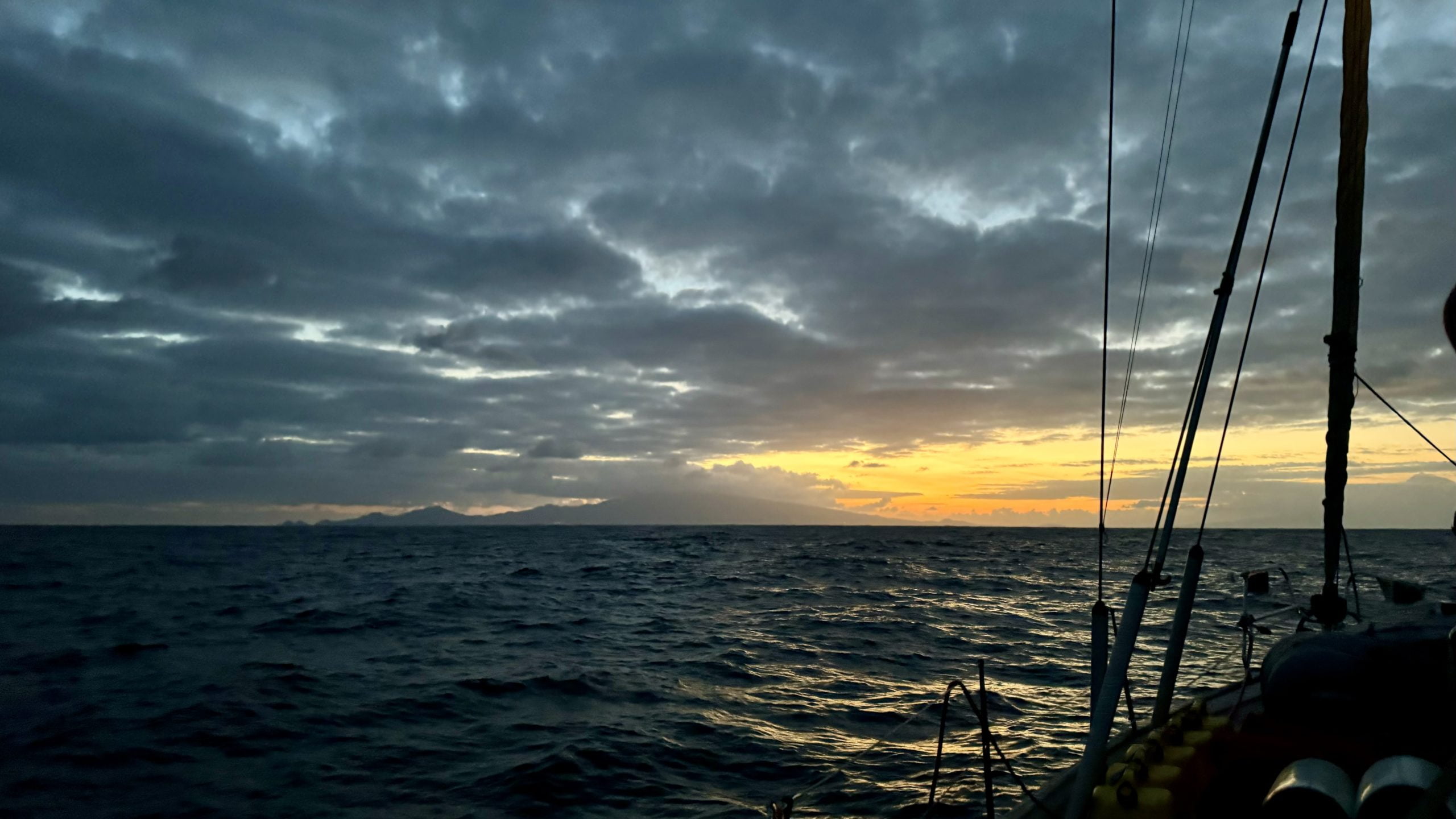 Atlantik West nach Ost – Land